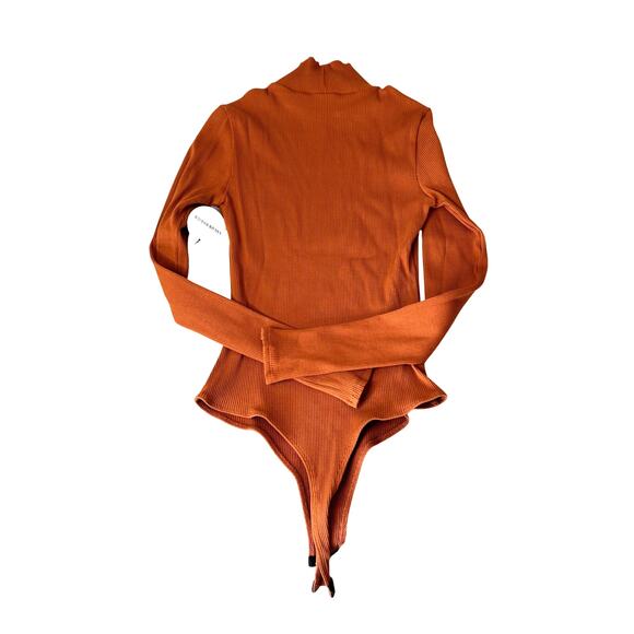 NWT Lulus Rust Orange Ribbed Body Suit w/ Mock Turtle Neck Size Medium - Picture 5 of 6